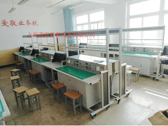 電子裝配實(shí)訓(xùn)考核裝置電子裝配實(shí)訓(xùn)考核設(shè)備電子裝配實(shí)訓(xùn)考核臺(tái)